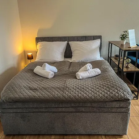 Fuer 2 Mit Balkon Apartment Bernau bei Berlin